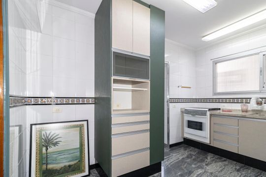 Cozinha de apartamento para alugar com 2 quartos, 110m² em Brooklin, São Paulo