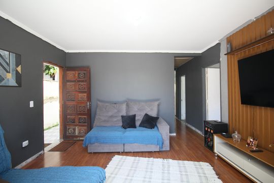 Sala de casa à venda com 3 quartos, 300m² em Campo Limpo, São Paulo