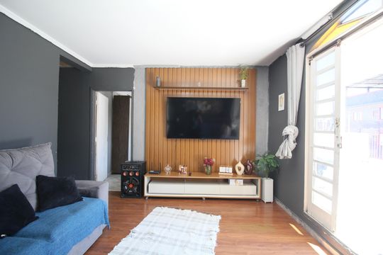 Casa à venda com 3 quartos, 300m² em Campo Limpo, São Paulo