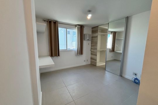 Quarto 1 de apartamento à venda com 2 quartos, 88m² em Recreio dos Bandeirantes, Rio de Janeiro