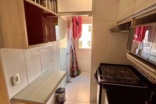 Cozinha de apartamento à venda com 2 quartos, 59m² em Centro, Osasco
