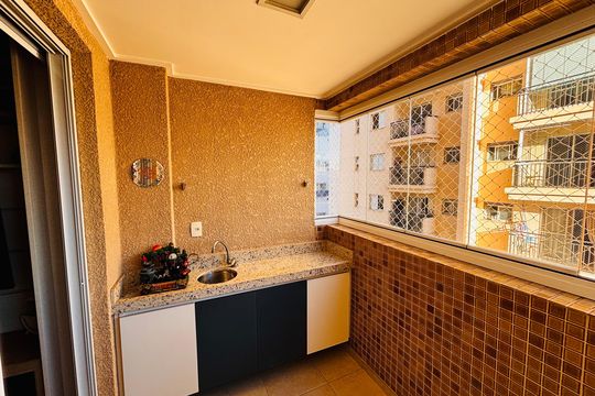 Sacada de apartamento à venda com 2 quartos, 59m² em Centro, Osasco