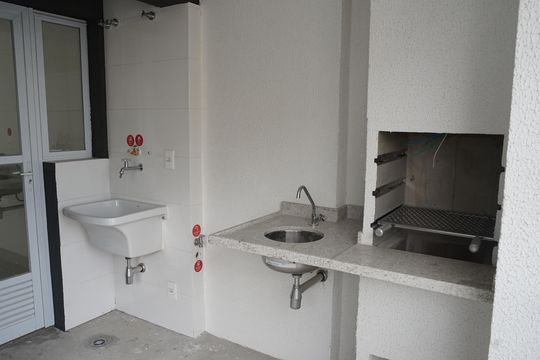 Detalhe da area de serviço de apartamento à venda com 1 quarto, 46m² em Picanço, Guarulhos