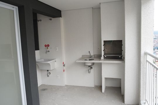 Sacada de apartamento à venda com 1 quarto, 46m² em Picanço, Guarulhos
