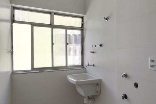 Área de Serviço de apartamento à venda com 2 quartos, 138m² em Anil, Rio de Janeiro