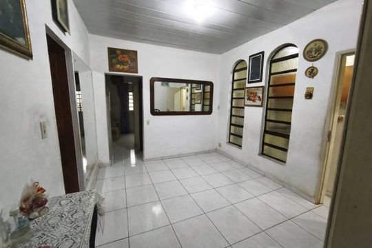 Casa para alugar com 3 quartos, 450m² em Setor Marista, Goiânia