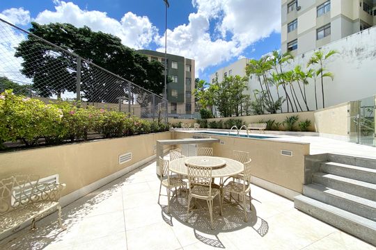 Área comum de apartamento à venda com 4 quartos, 180m² em Santo Antônio, Belo Horizonte