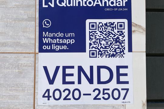 Placa HBJM 376 de casa à venda com 2 quartos, 320m² em Burgo Paulista, São Paulo