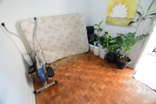 Quarto de Serviço de apartamento à venda com 3 quartos, 168m² em Centro, Campinas