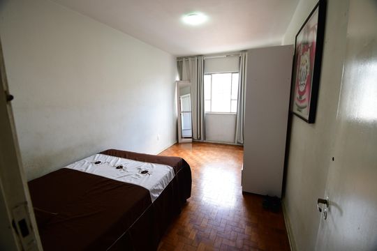 Quarto 1 de apartamento à venda com 3 quartos, 168m² em Centro, Campinas