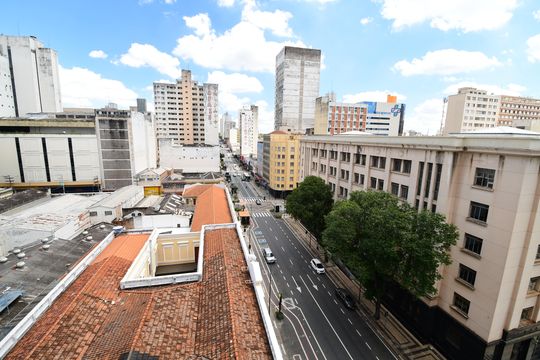 Quarto 1 - Vista de apartamento à venda com 3 quartos, 168m² em Centro, Campinas