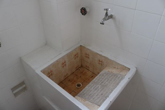 Banheiro de apartamento para alugar com 1 quarto, 40m² em Barra Funda, São Paulo