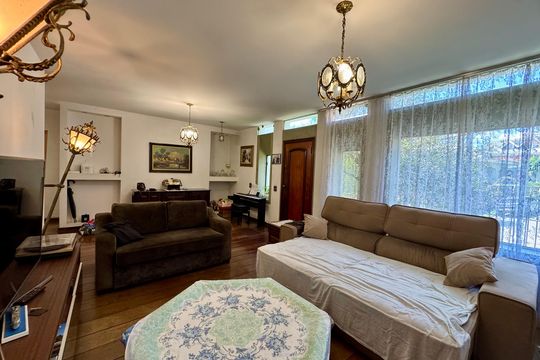 Casa à venda com 4 quartos, 279m² em Jardim Maia, Guarulhos