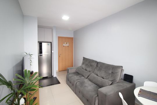 Sala de apartamento à venda com 2 quartos, 47m² em Morro Santana, Porto Alegre