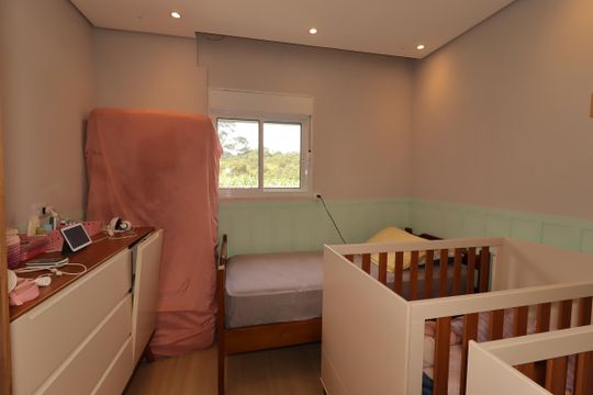 Quarto 1 de casa à venda com 4 quartos, 235m² em Parque Gerassi, Santo André