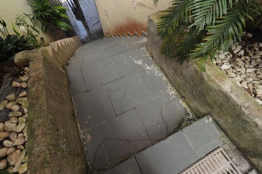 Entrada de casa à venda com 4 quartos, 235m² em Parque Gerassi, Santo André