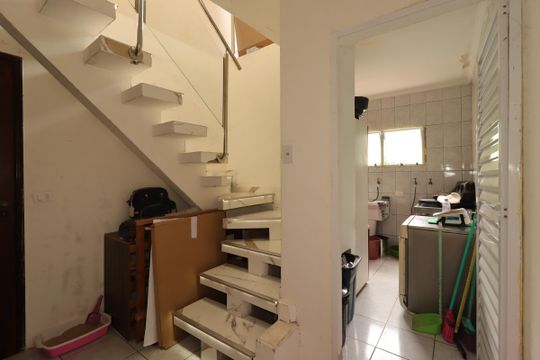 Área de Serviço de casa à venda com 4 quartos, 235m² em Parque Gerassi, Santo André