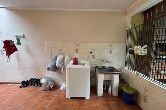 Área de Serviço de casa à venda com 2 quartos, 162m² em Utinga, Santo André