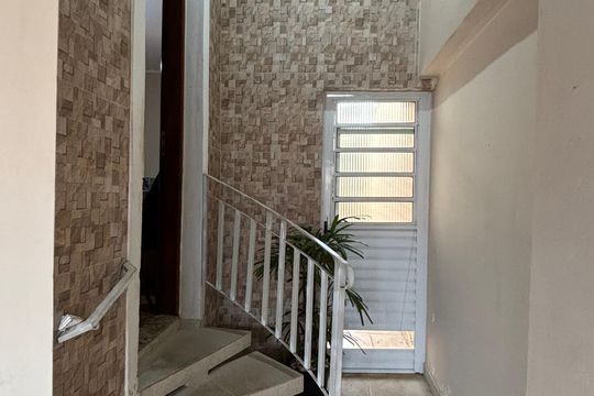 Garagem de casa à venda com 2 quartos, 162m² em Utinga, Santo André