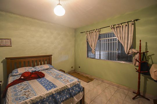 Quarto 1 de casa à venda com 7 quartos, 300m² em Alto Industrial, São Bernardo do Campo