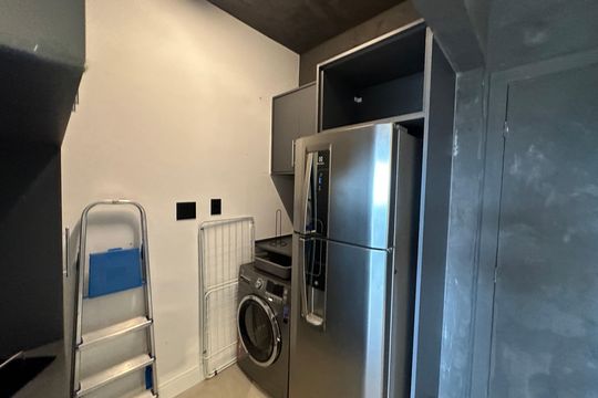 Área de Serviço de apartamento para alugar com 1 quarto, 57m² em Alphaville Industrial, Barueri