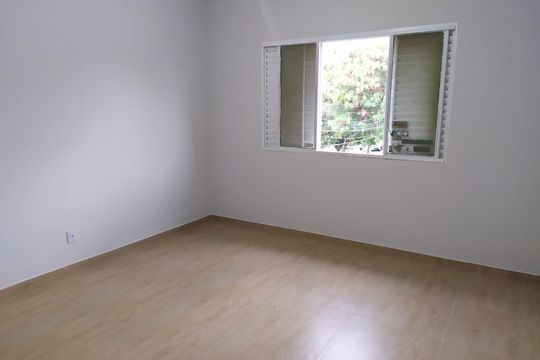 Quarto de casa para alugar com 5 quartos, 900m² em Imirim, São Paulo