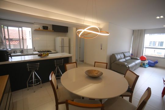 Sala de apartamento à venda com 3 quartos, 81m² em Havaí, Belo Horizonte