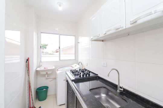 Cozinha e Área de Serviço de apartamento à venda com 2 quartos, 36m² em Cidade São Miguel, São Paulo
