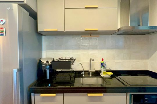 Cozinha de kitnet/studio à venda com 1 quarto, 42m² em Pinheiros, São Paulo