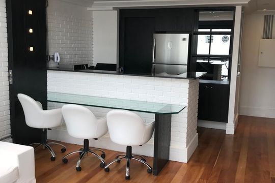 Cozinha de apartamento à venda com 1 quarto, 75m² em Cerqueira César, São Paulo