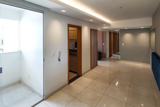 Apartamento à venda com 3 quartos, 74m² em Santa Amelia, Belo Horizonte