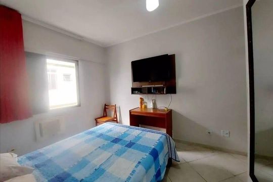 Quarto de apartamento para alugar com 2 quartos, 78m² em Jardim Las Palmas, Guarujá