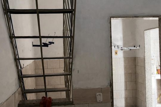 Casa para alugar com 2 quartos, 80m² em Centro, Duque de Caxias