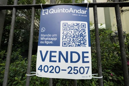 Placa de apartamento à venda com 2 quartos, 62m² em Cangaiba, São Paulo
