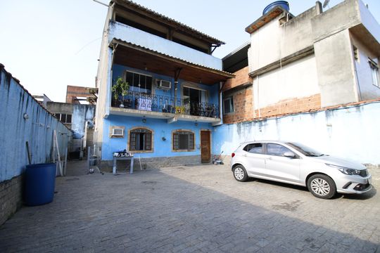 Quintal de casa à venda com 2 quartos, 320m² em Curicica, Rio de Janeiro