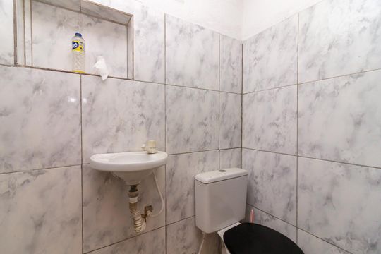Banheiro da Suíte 1 de casa para alugar com 8 quartos, 133m² em Santana, São Paulo