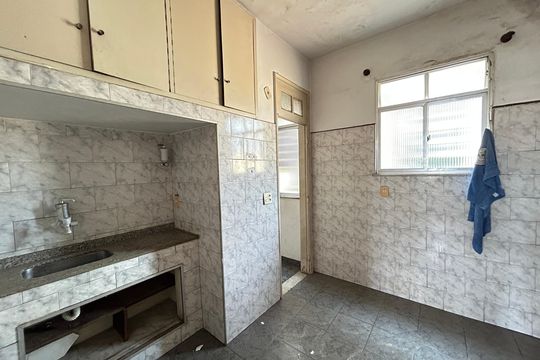 Cozinha de casa à venda com 2 quartos, 100m² em Inhaúma, Rio de Janeiro