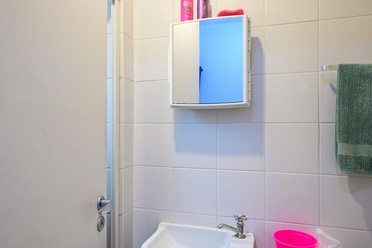 Banheiro de Serviço de apartamento à venda com 4 quartos, 211m² em Parque do Morumbi, São Paulo