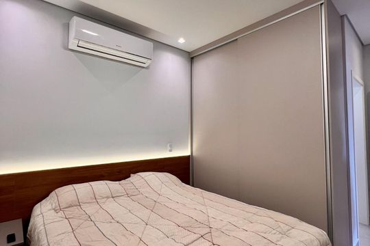 Quarto de casa de condomínio à venda com 3 quartos, 300m² em Jardim America II, Campinas