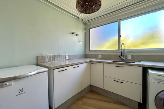 Área de Serviço de apartamento para alugar com 4 quartos, 180m² em Lagoa da Conceição, Florianópolis