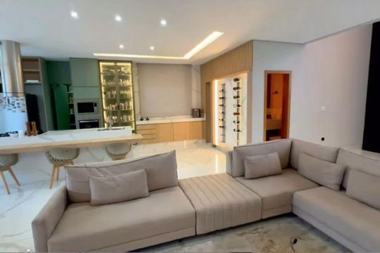 Casa de Condomínio para alugar com 4 quartos, 262m² em Santo Antônio, Vespasiano