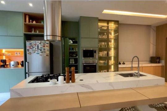 Casa de Condomínio para alugar com 4 quartos, 262m² em Santo Antônio, Vespasiano