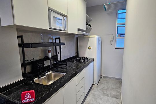 Cozinha de apartamento para alugar com 2 quartos, 50m² em Padre Eustáquio, Belo Horizonte