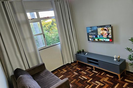 Sala de apartamento para alugar com 2 quartos, 50m² em Padre Eustáquio, Belo Horizonte