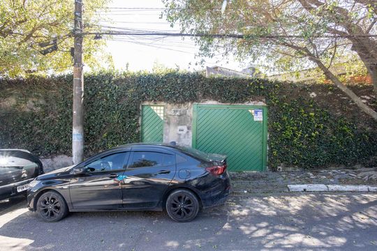 Fachada de casa à venda com 2 quartos, 210m² em Jardim Miriam, São Paulo