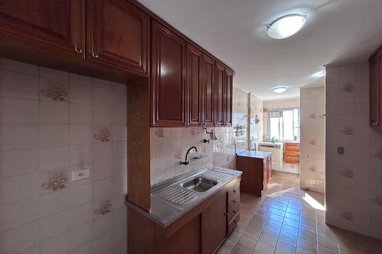 Cozinha de apartamento para alugar com 3 quartos, 8753m² em Jardim da Campina, São Paulo