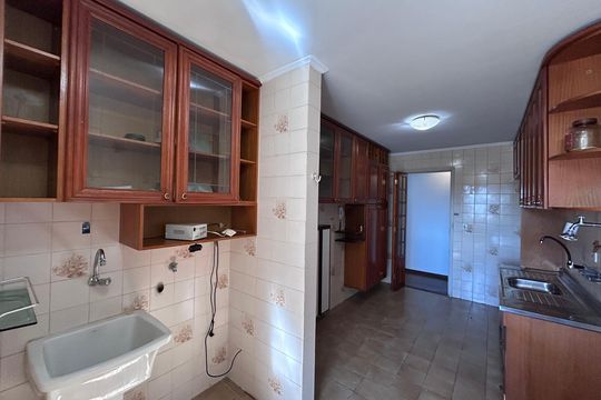 Área de serviço de apartamento para alugar com 3 quartos, 8753m² em Jardim da Campina, São Paulo