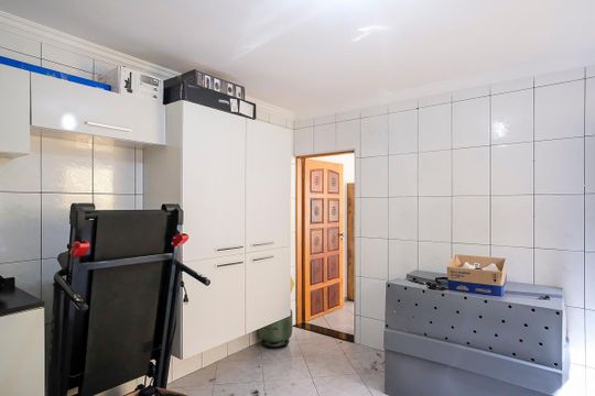 Área de serviço de casa à venda com 4 quartos, 140m² em Vila Palmares, São Caetano do Sul