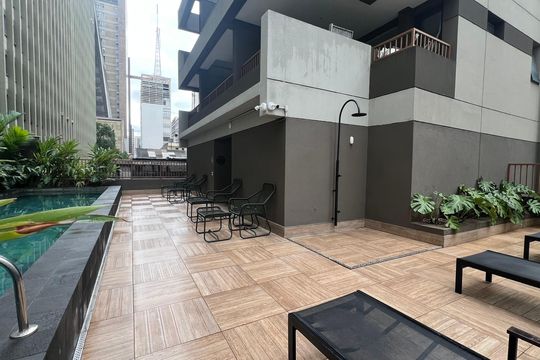 Piscina de kitnet/studio à venda com 1 quarto, 20m² em Jardim Paulista, São Paulo