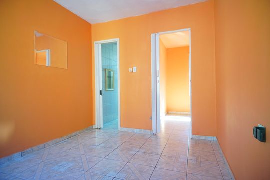 Suíte de apartamento à venda com 1 quarto, 35m² em Vila Ipiranga, Porto Alegre
